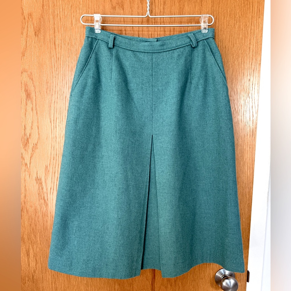 Vintage wool a-line skirt, knee length